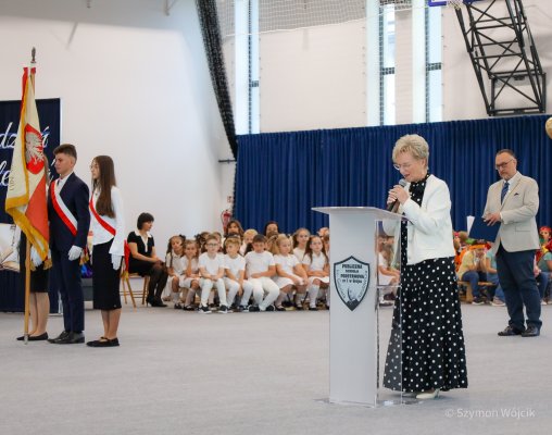 Jedynka łączy pokolenia! Jubileusz 90-lecia Publicznej Szkoły Podstawowej nr 1 w Grójcu